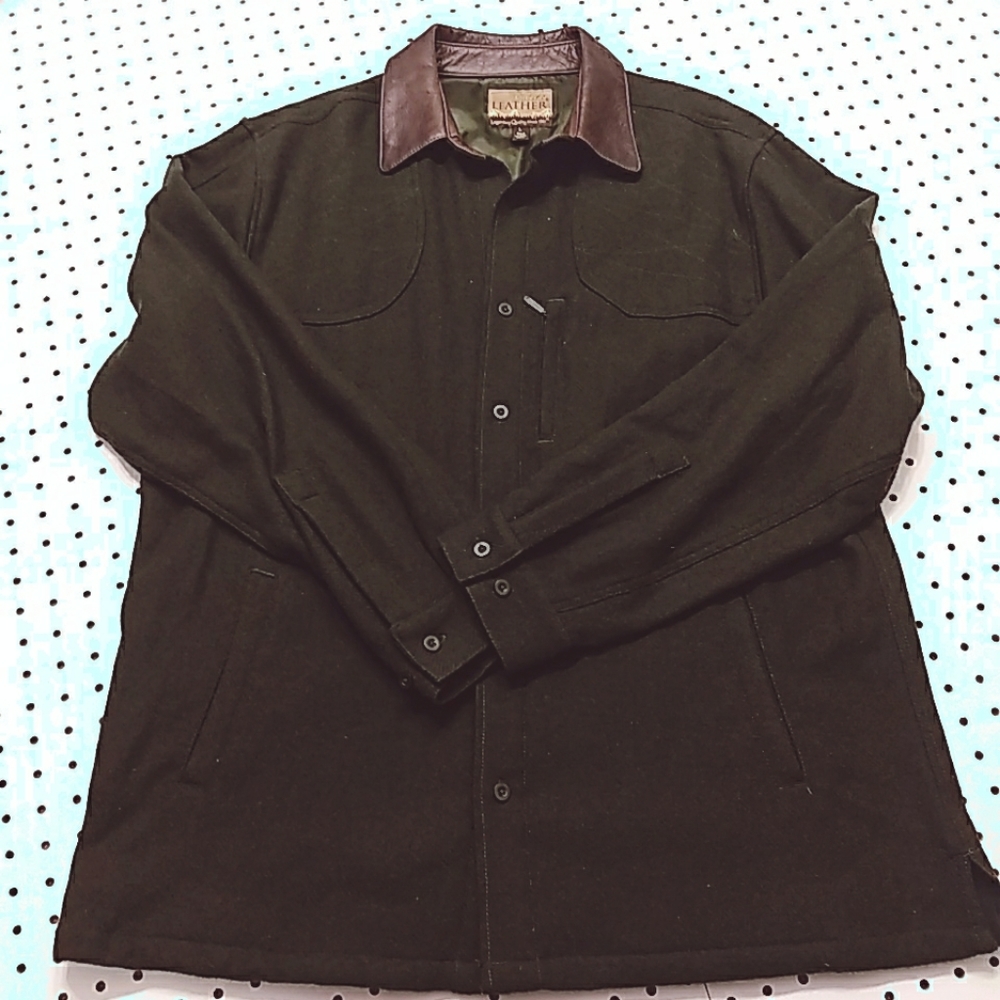 Cabela's Wool Blend Jacket with Leather Collar, Size Large